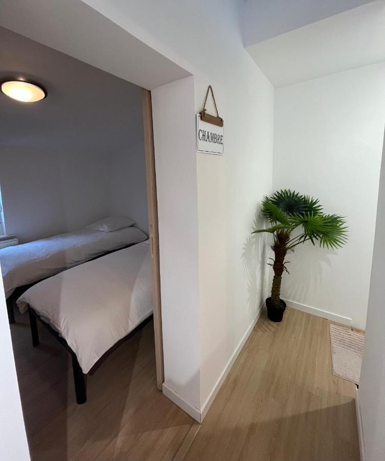 Grande Maison Et Jardin Metropole Seclin Exterior foto